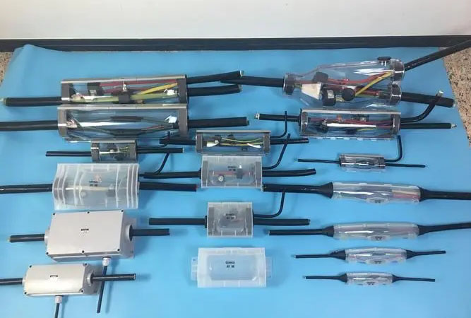 灌膠機.jpg 灌膠機.jpg